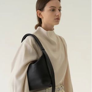 LE ABONNE GATTI BAG BLACK W CONCEPT